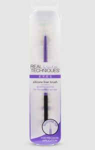 Real Techniques Silicone Liner Brush